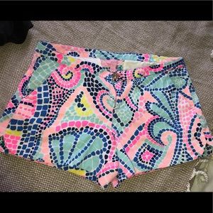 LILLY PULITZER SHORTS!!
